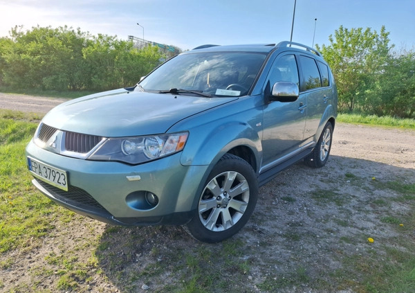 Mitsubishi Outlander cena 22000 przebieg: 266000, rok produkcji 2009 z Pabianice małe 106